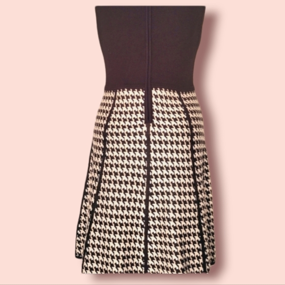 VINTAGE Women's Calvin Klein Sleeveless Knit Dress sz Medium Petite - Picture 2 of 10